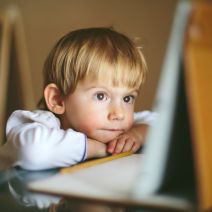 b2ap3_thumbnail_toddler_technology_tips_400.jpg